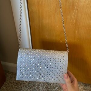 Elegant Silver Chain Shoulder Bag